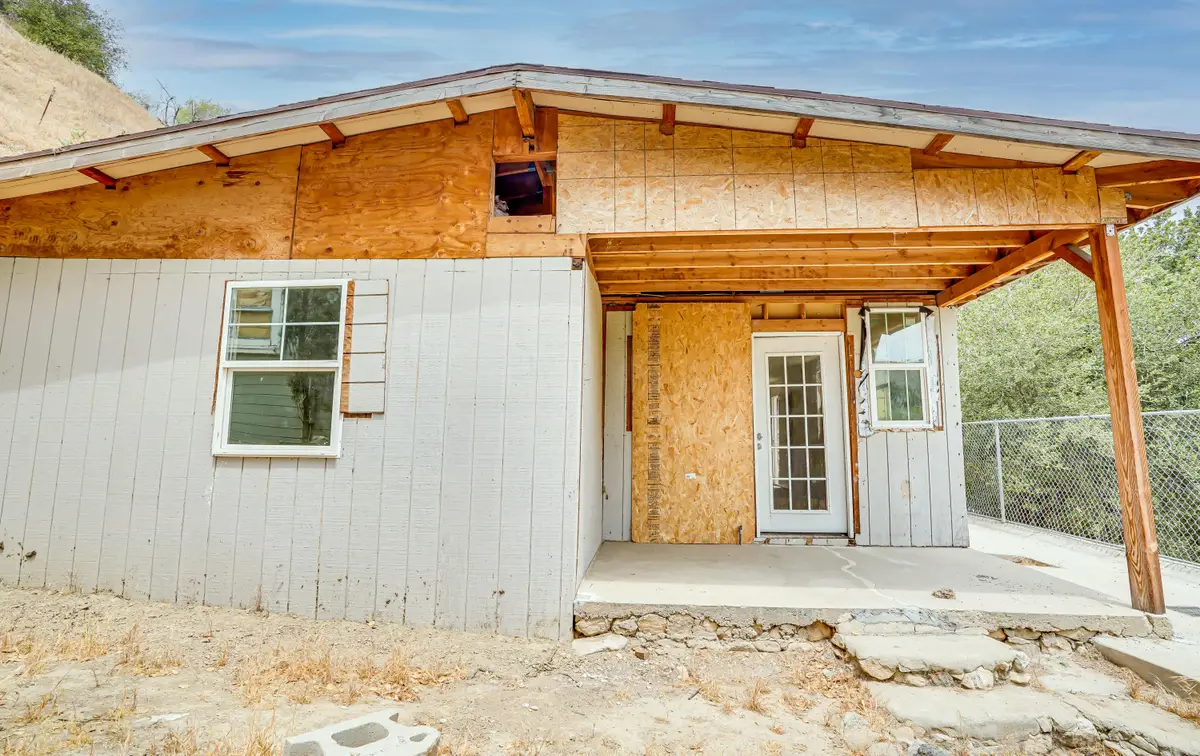 12055 Kagel Canyon Road, Sylmar, CA 91342 - #1