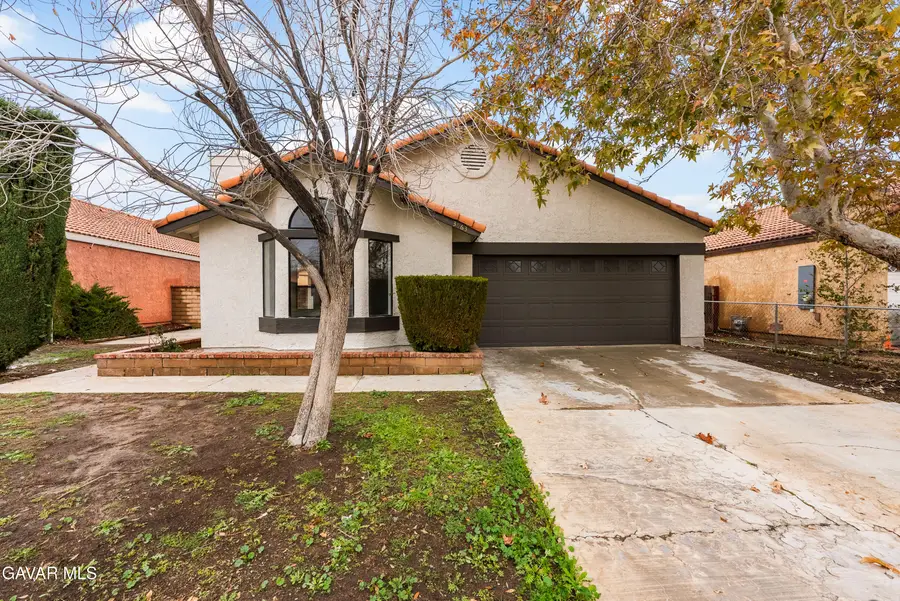 3563 E Avenue R11, Palmdale, CA 93550 - Image #2