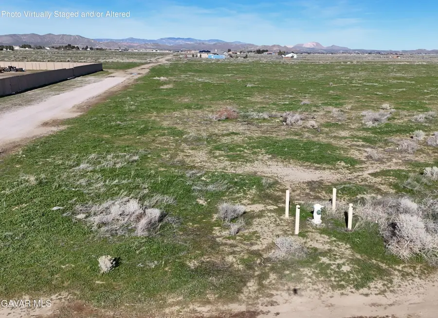 67th St W, Lancaster, CA 93536 - #2