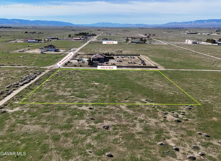 67th St W, Lancaster, CA 93536 - #3
