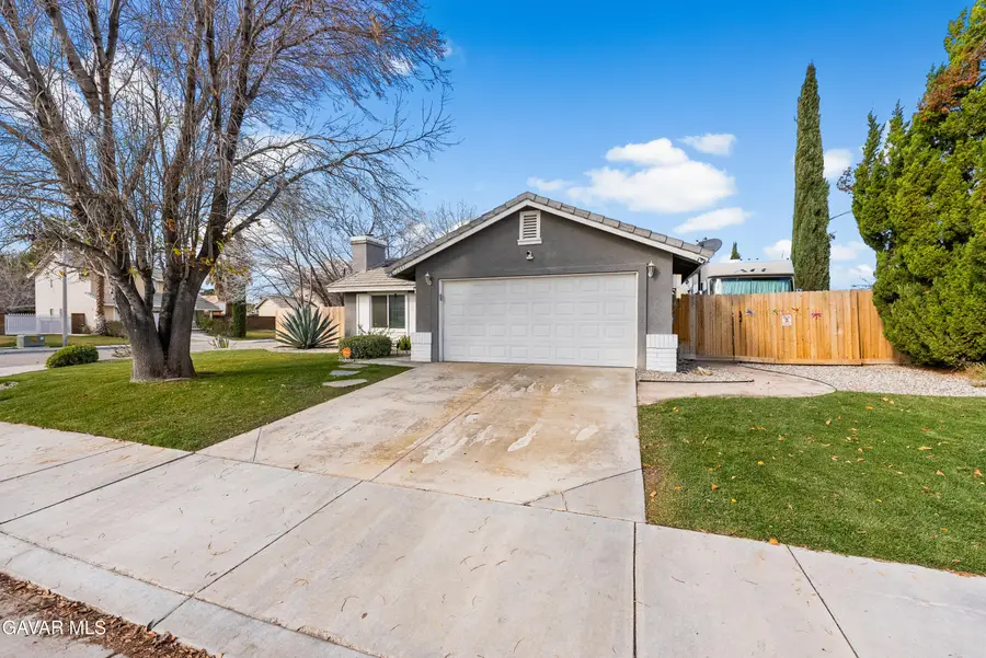 2643 W Newgrove Street, Lancaster, CA 93536 - Image #2