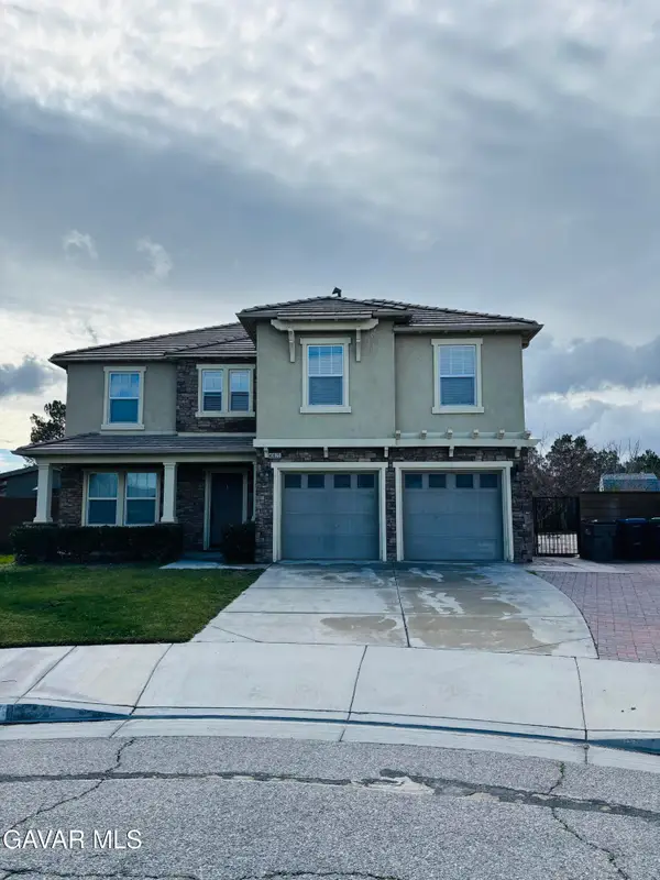 43023 43023 Artesia Court, Lancaster, CA 93535