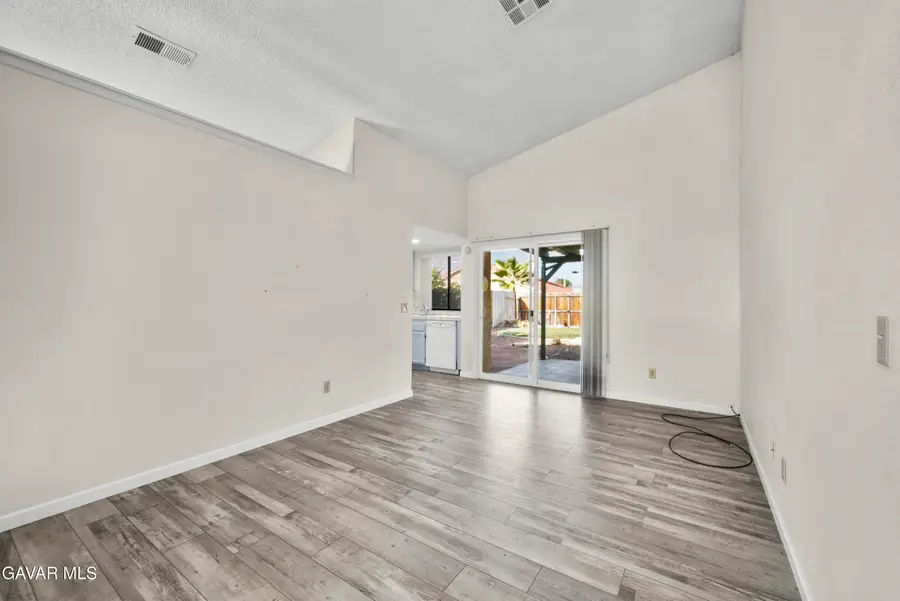 1607 E Norberry Street, Lancaster, CA 93535 - Image #3