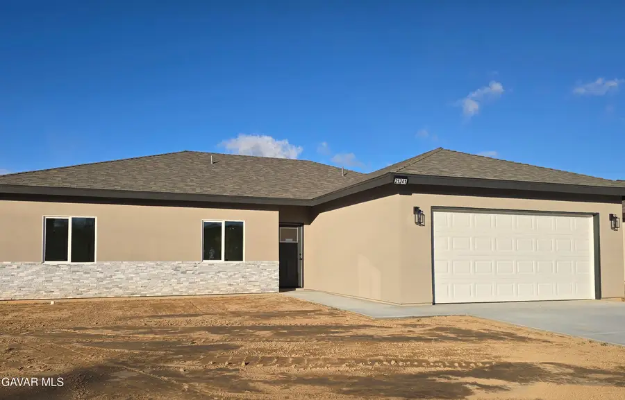 21241 Calhoun Court, California City, CA 93505 - Image #2