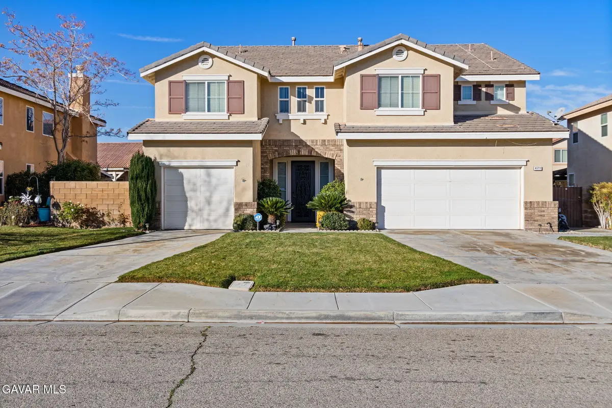 43711 47th St W, Lancaster, CA 93536 - Image #1