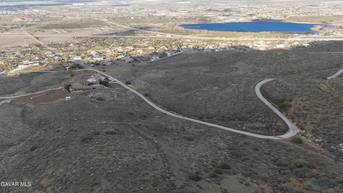 Vic High Spring Tierra S, Palmdale, CA 93551 - Image #1