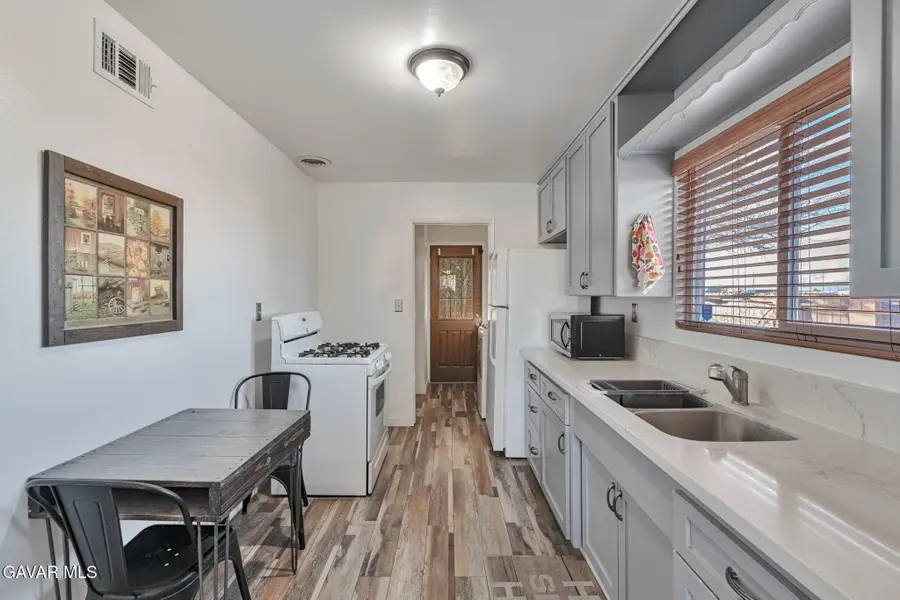 38657 E 30th Street Street, Palmdale, CA 93550 - #2