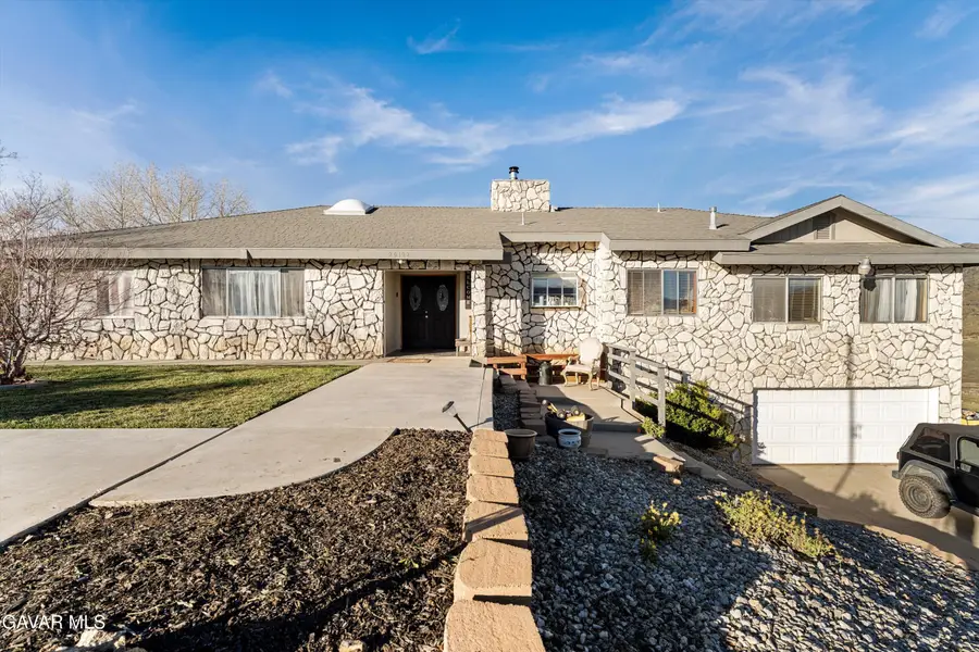 20102 Pine Ridge Drive, Tehachapi, CA 93561 - Image #3