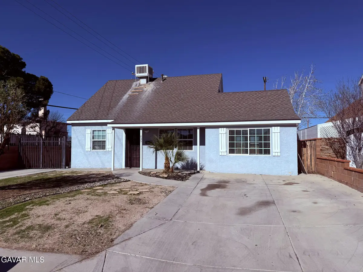 835 W Avenue J1, Lancaster, CA 93534 - Image #1