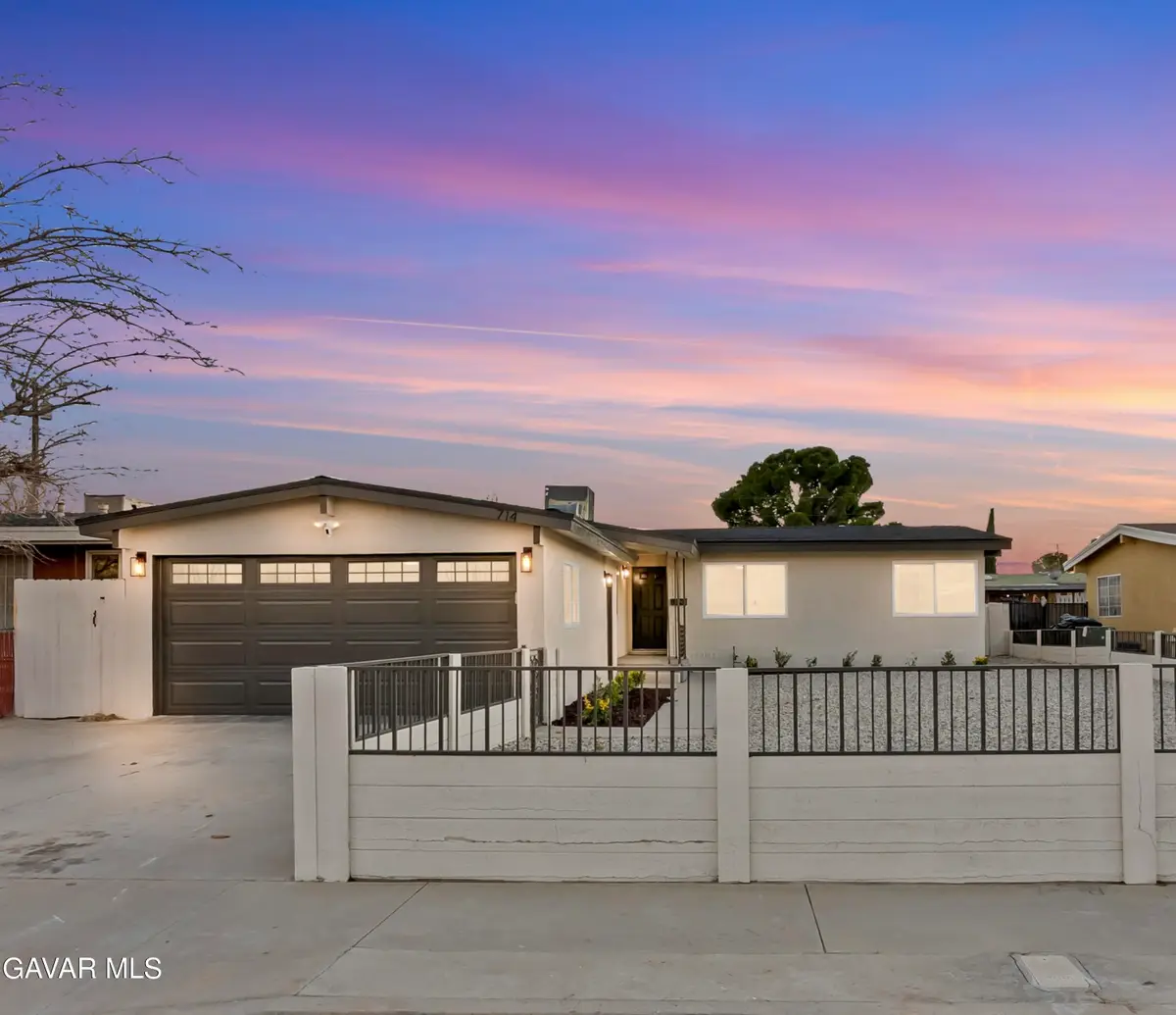 714 W Avenue H9, Lancaster, CA 93534 - Image #1