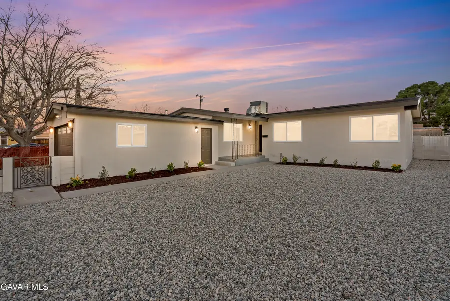 714 W Avenue H9, Lancaster, CA 93534 - Image #3