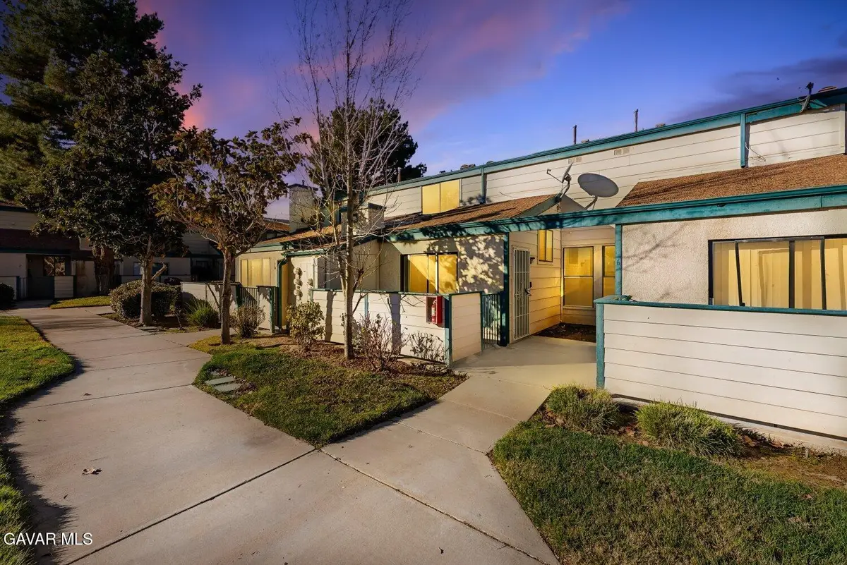 44526 15th Street #4, Lancaster, CA 93535 - Image #1