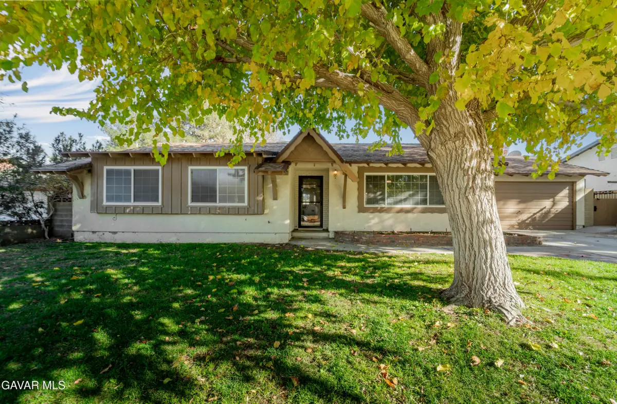 41852 Shain Lane, Lancaster, CA 93536 - Image #1