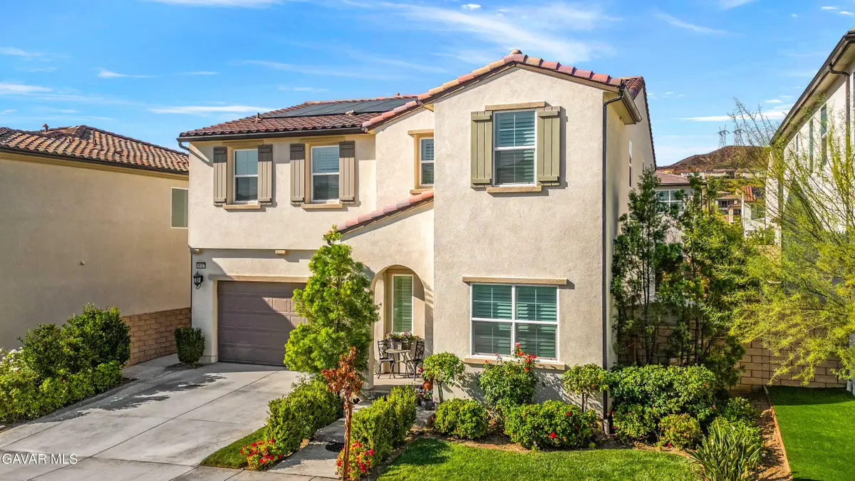 19127 Malabar Street, Santa Clarita, CA 91351 - #1