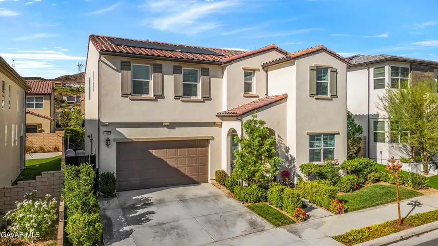 19127 Malabar Street, Santa Clarita, CA 91351 - #2