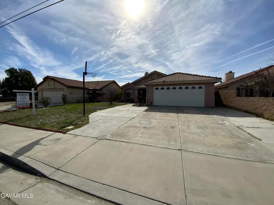 1816 Orange Street, Rosamond, CA 93560 - #2