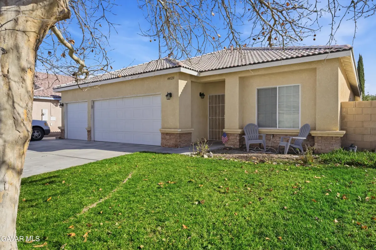 44128 Westridge Drive, Lancaster, CA 93536 - Image #1