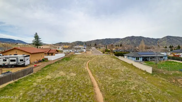 21020 Angel Street, Tehachapi, CA 93561