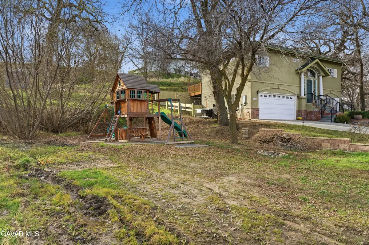 19928 Brite Valley Road, Tehachapi, CA 93561 - Image #1