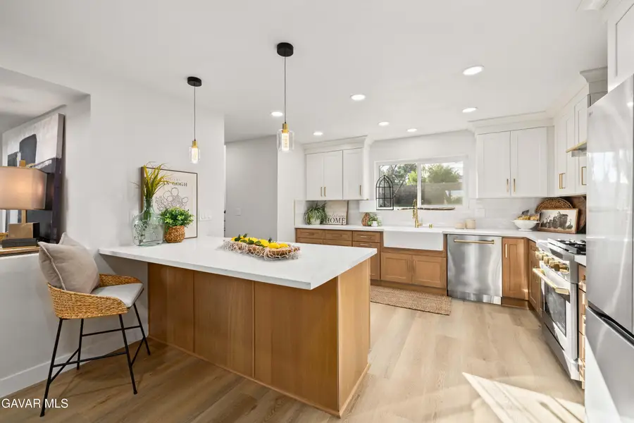 329 E Lago Lindo Road, Palmdale, CA 93550 - Image #3