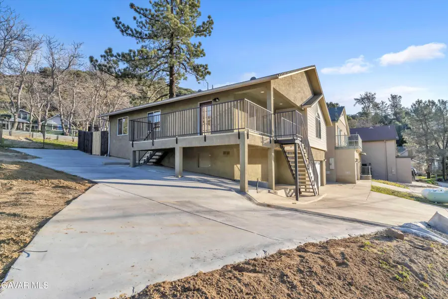 17819 Elizabeth Lake Road, Lake Hughes, CA 93532 - Image #2