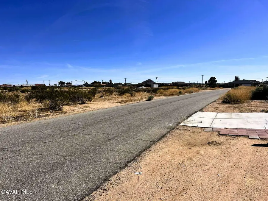 20624 Melville Avenue, California City, CA 93505 - Image #3