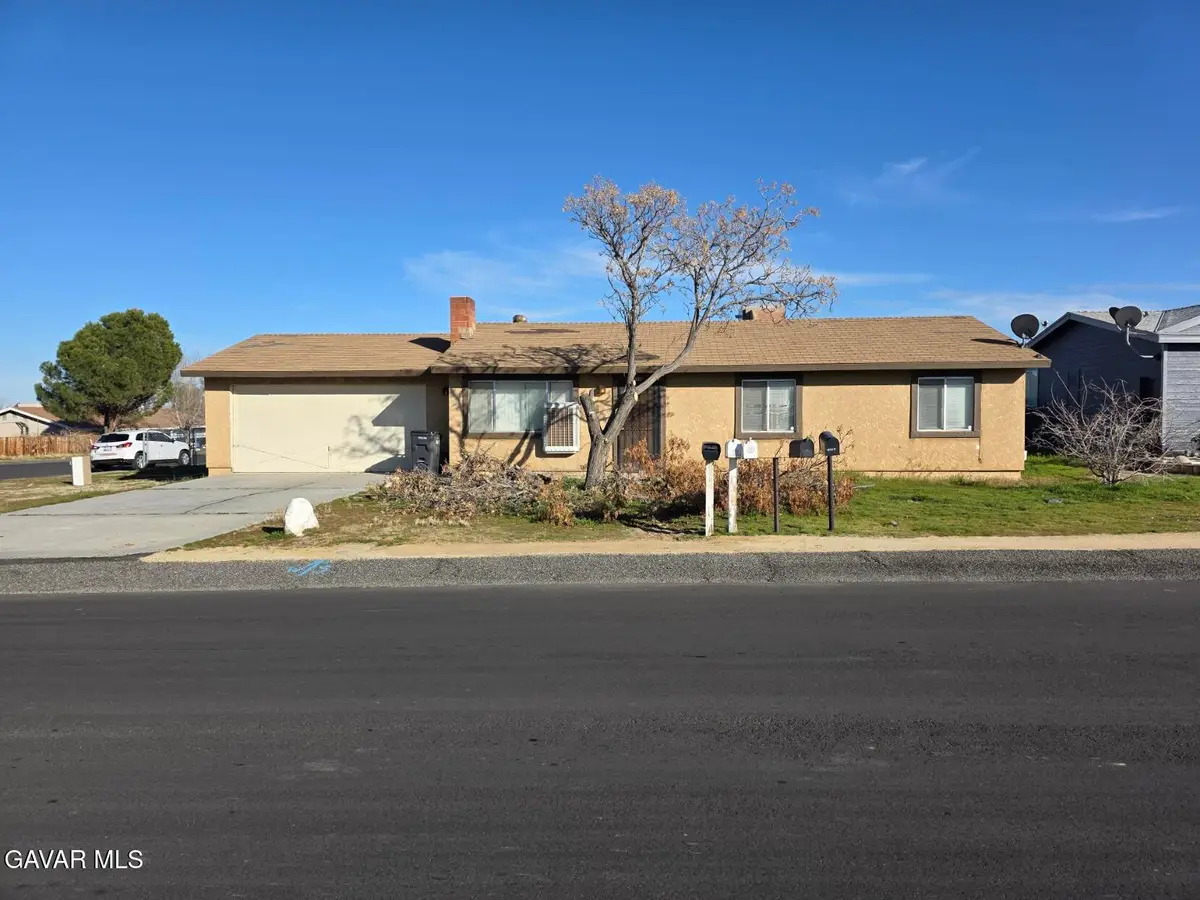 40356 Ronar Street, Palmdale, CA 93591 - Image #1