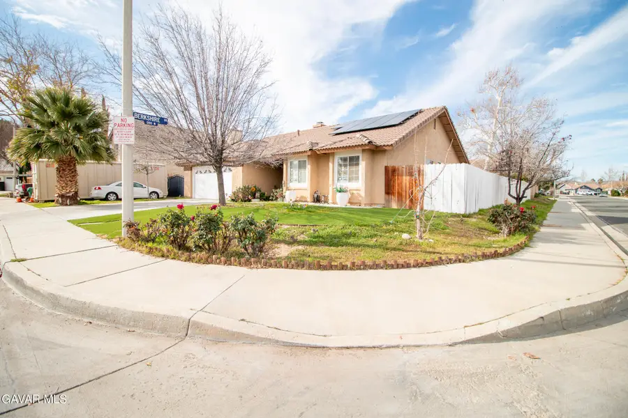 39341 Thames Ct, Palmdale, CA 93551 - Image #2