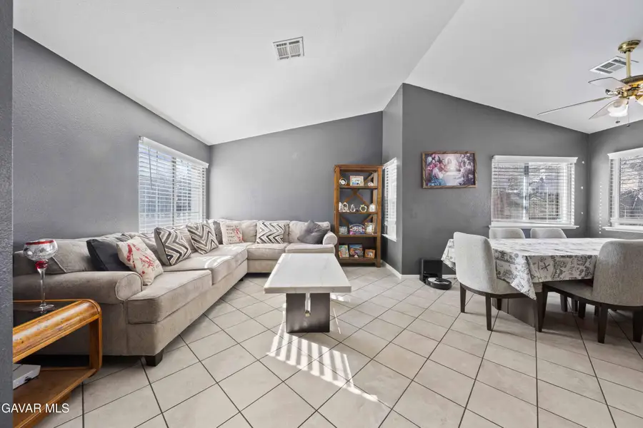 3525 W Avenue J3, Lancaster, CA 93536 - Image #3