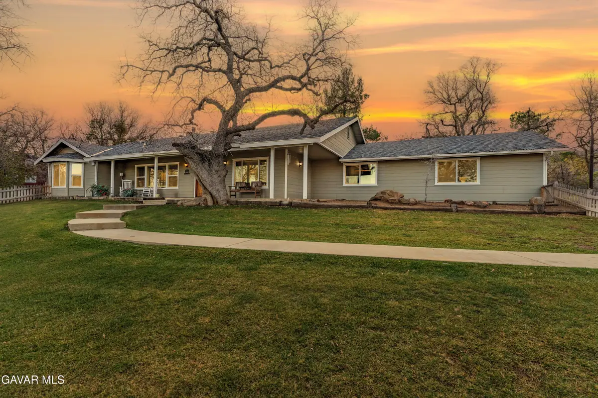 20901 Oak Glen Avenue, Tehachapi, CA 93561 - Image #1