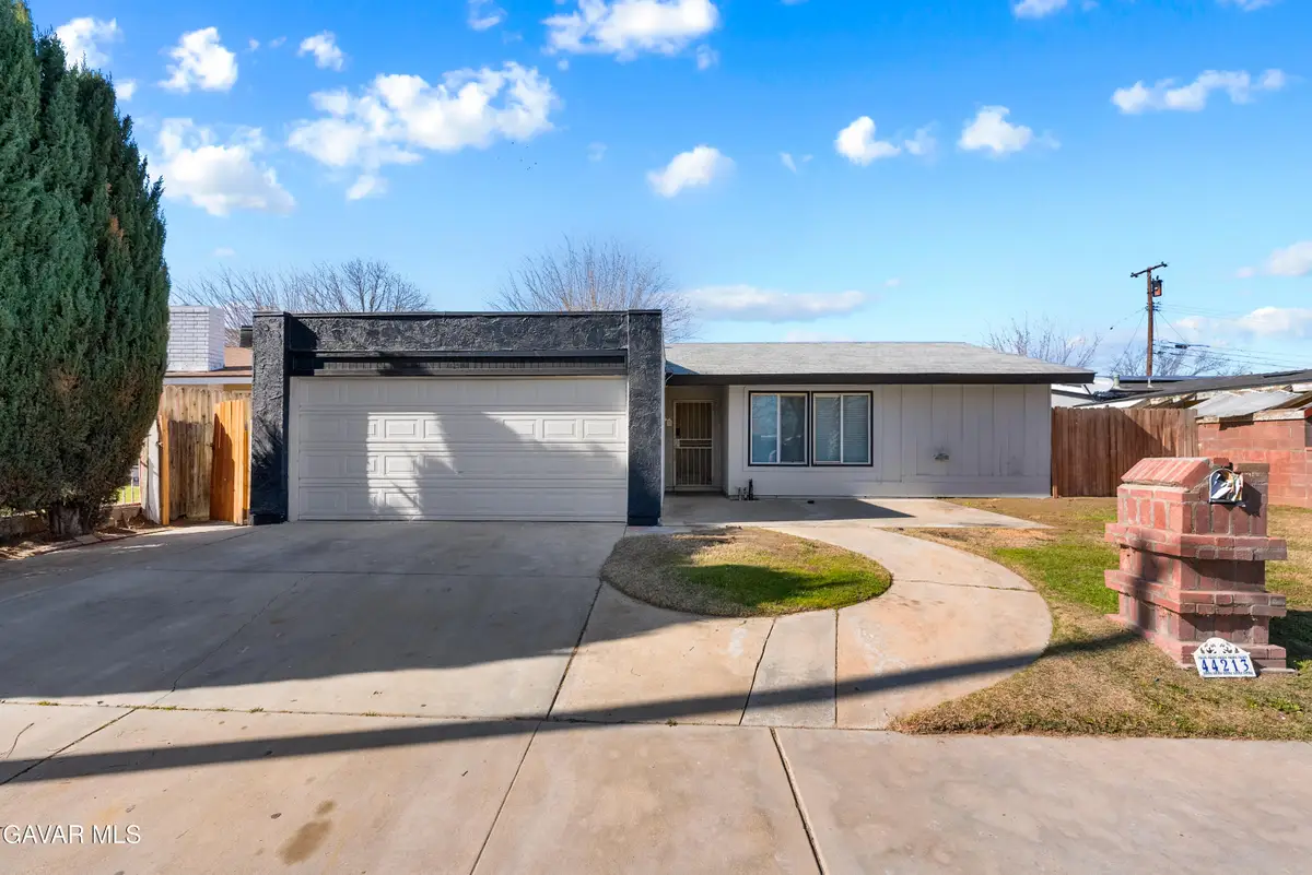 44213 E 4th Street, Lancaster, CA 93535 - #1