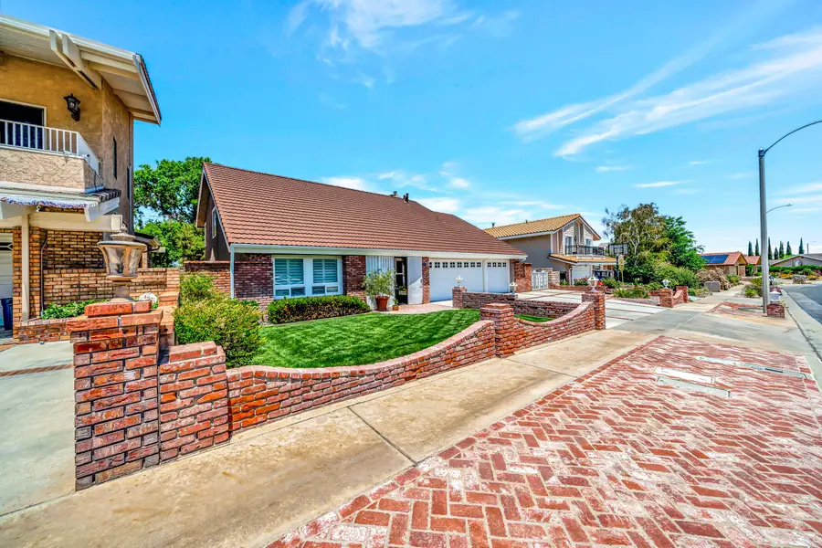 433 Fairway Drive, Palmdale, CA 93551 - Image #2