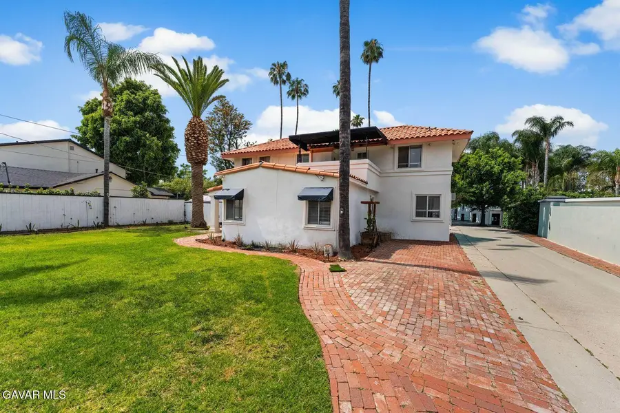 7431 Vanalden Avenue, Reseda, CA 91335 - #2