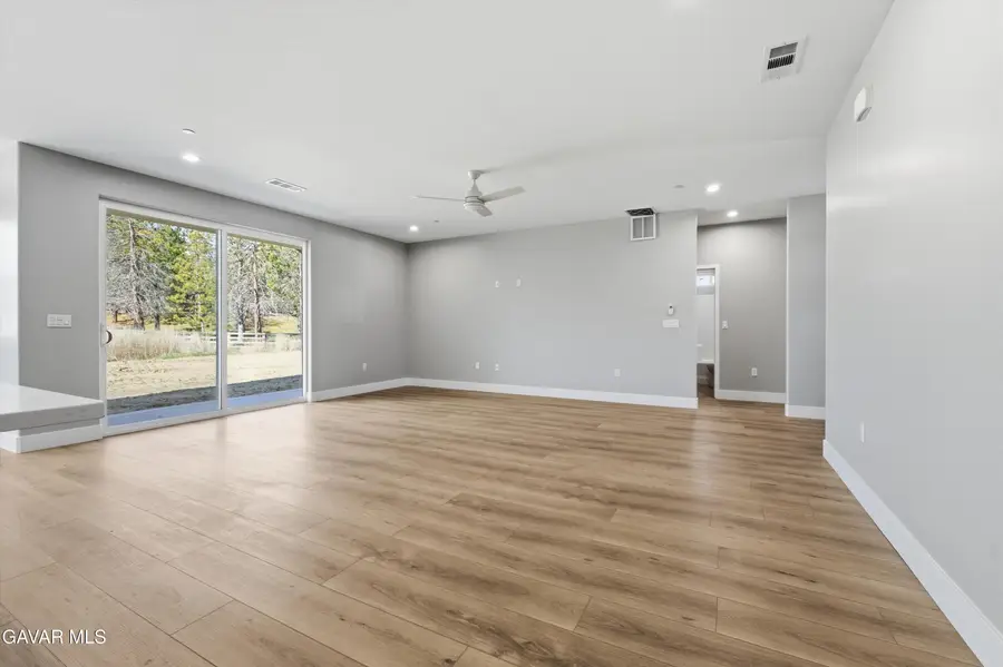 22613 Royal Place, Tehachapi, CA 93561 - #3