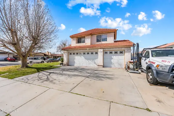 43903 E 11th Street, Lancaster, CA 93535