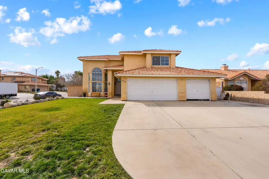36501 Crimson Court, Palmdale, CA 93550 - Image #2