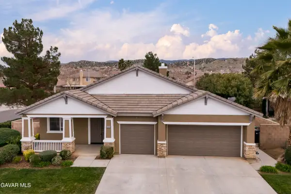 1820 Hideaway Place, Quartz Hill, CA 93536