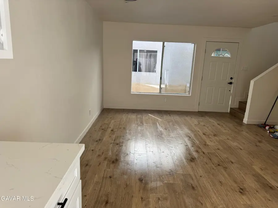 8800 Burnet Avenue #Unit 15, North Hills, CA 91343 - #3