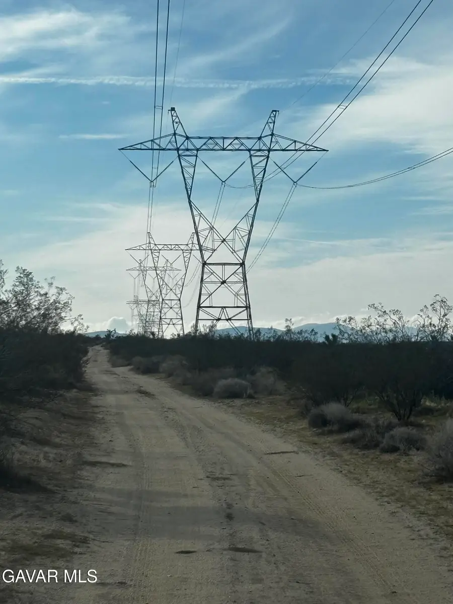 0 E Vic D4 223 Ste Street, Palmdale, CA 93591 - #3