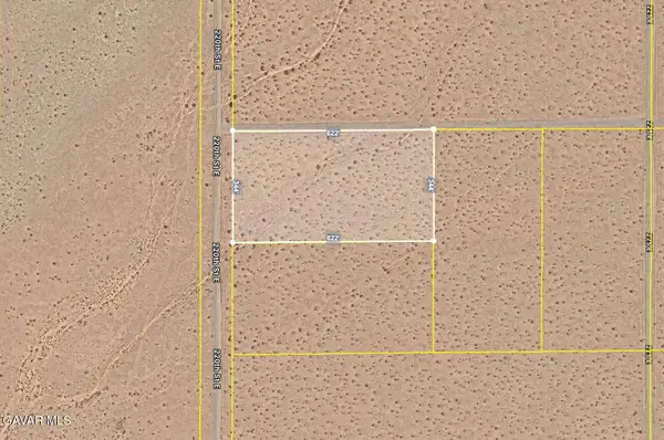 220th St E/e Ave H4, Lancaster, CA 93535