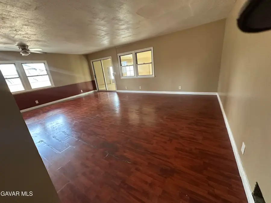 45540 Lostwood Avenue, Lancaster, CA 93534 - #2