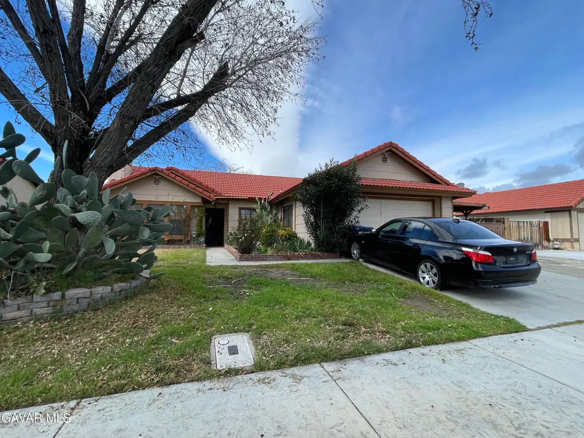 43319 27th Street, Lancaster, CA 93536 - #1