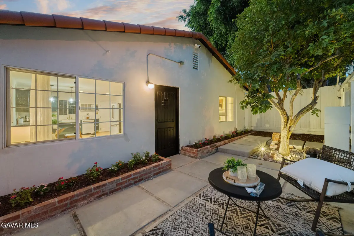 1637 N Alvarado Street, Los Angeles, CA 90026 - #1