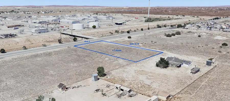 Ave J Vic 55 Stw Street, Del Sur, CA 93536 - #3