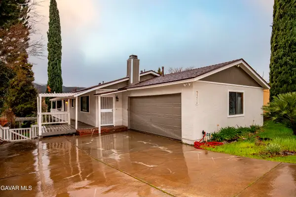 14520 Hardtree Drive, Lake Hughes, CA 93532