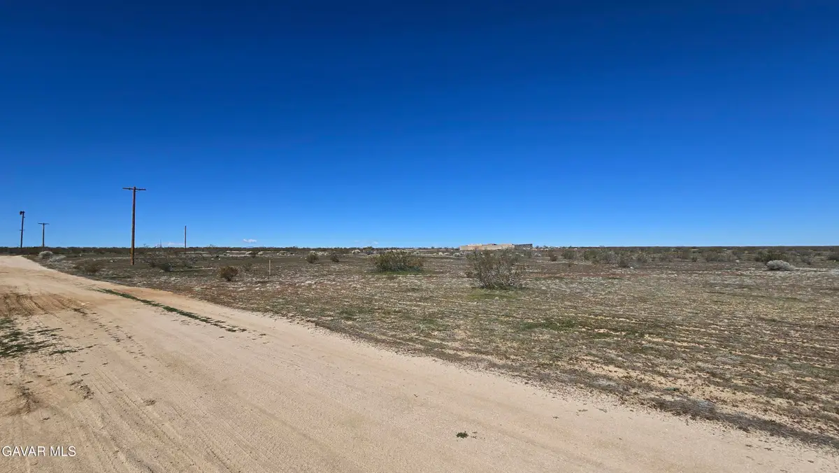 Ave F8 Nr 197th St East, Lancaster, CA 93535 - #1