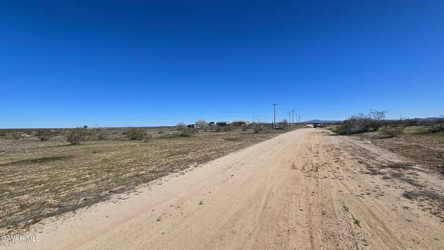 Ave F8 Nr 197th St East, Lancaster, CA 93535 - #3