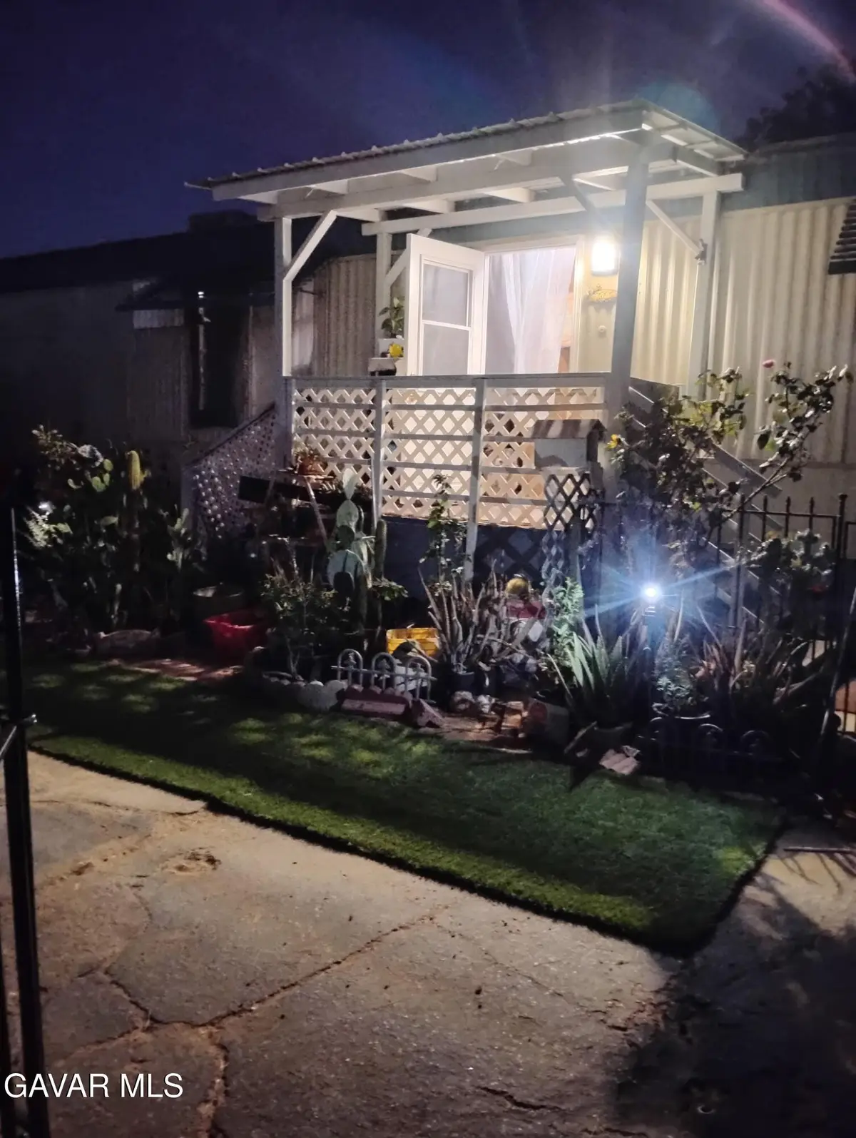 1304 E Avenue I #8, Lancaster, CA 93535 - #1