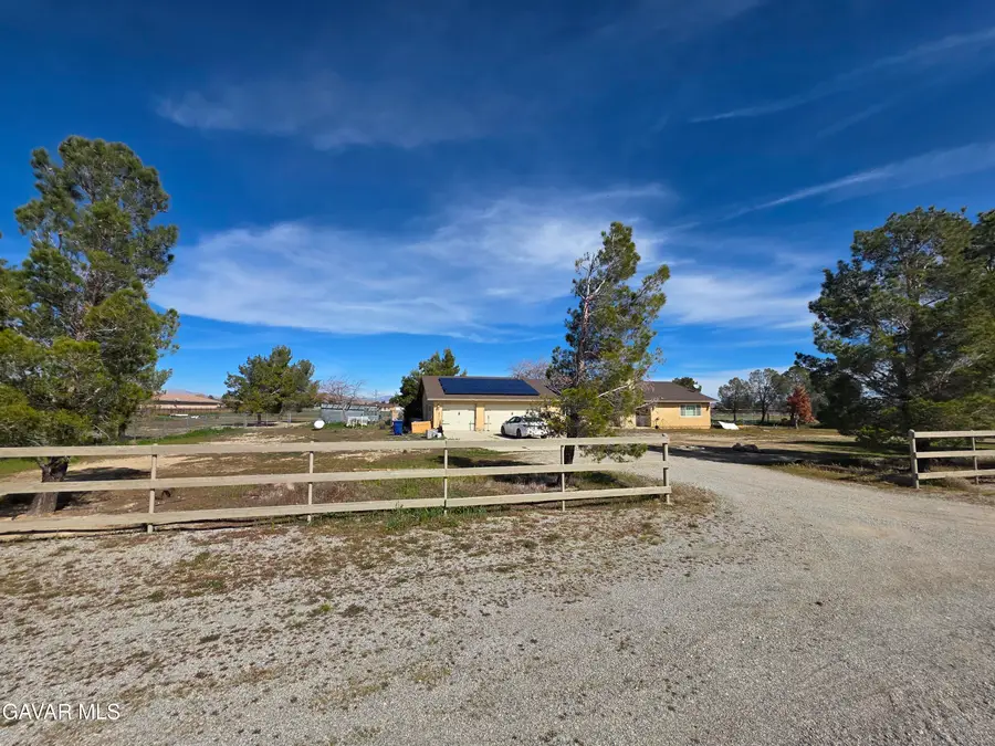 7241 W Avenue A2, Lancaster, CA 93536 - #3