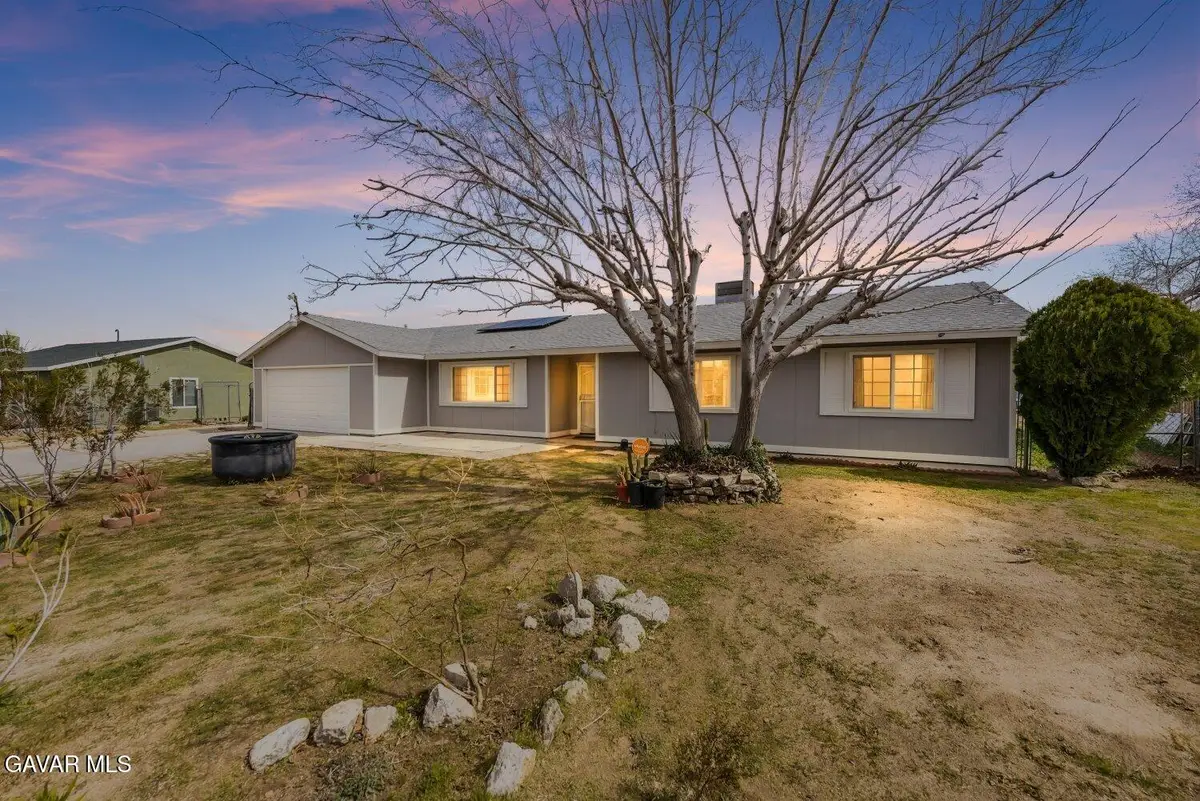 40140 Ridgemist Street, Lake Los Angeles, CA 93591 - #1